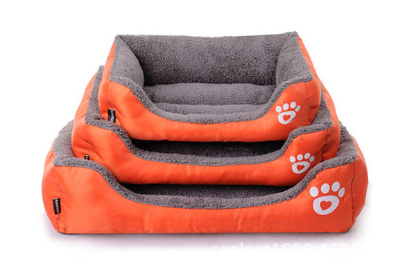 Winter Wavy Pet Bed